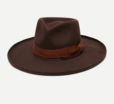 WYETH | DELANEY IN BROWN