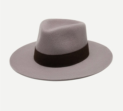 WYETH | DYLAN IN GREY